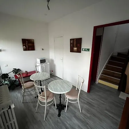 Aparthotel Delta *